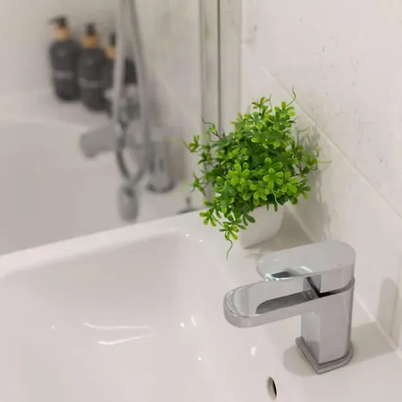 Contractor & Family Friendly 4-br House - Leads Vakantiehuis *