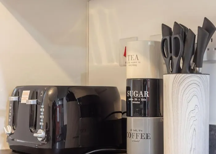 Holiday home Contractor & Family Friendly 4-br House - Leads Leeds (West Yorkshire)